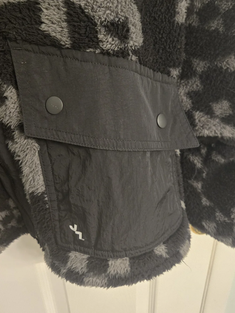 JoyLab Black & Gray Patterned Teddy Jacket for Women - Picture 2 of 8
